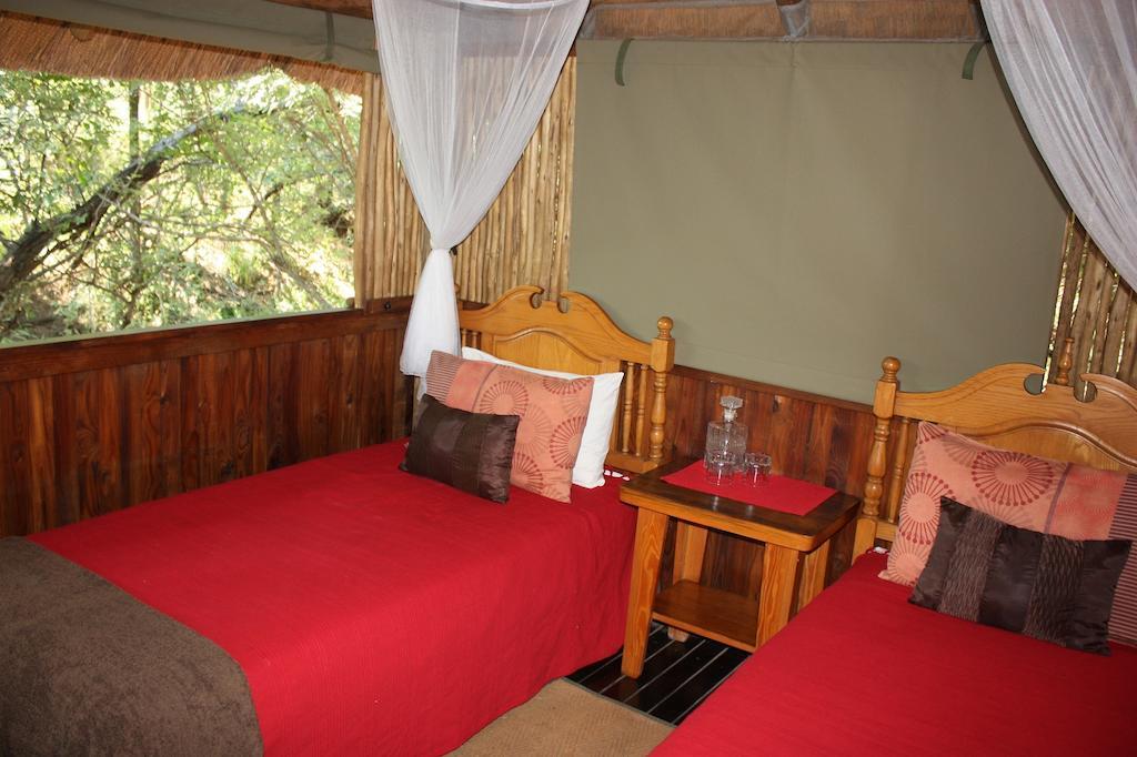 Off Beat Safaris Bush Lodge Hoedspruit Δωμάτιο φωτογραφία